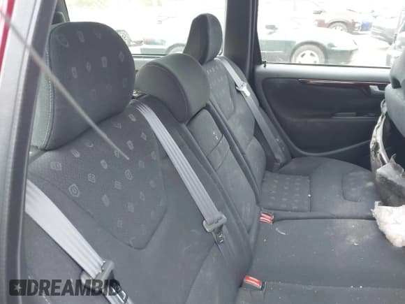 ✅ 2004 Volvo V70 • VIN: YV1SJ59H842418709 • Лот: 42143594. Опубликован ранее на IAAI с пробегом 187 621 миль. Бесплатный доступ к архиву аукционных продаж из США и подробный отчёт об истории автомобиля на DreamBid. Изображение 8.