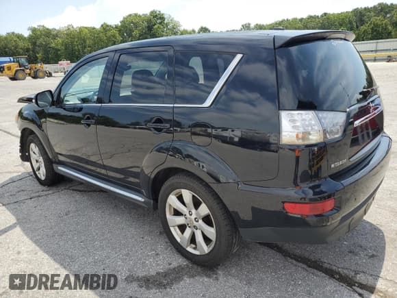 ✅ 2011 Mitsubishi Outlander GT • VIN: JA4JT5AXXBU025515 • Лот: 69381685. Опубликован ранее на Copart с пробегом 241 654 миль. Бесплатный доступ к архиву аукционных продаж из США и подробный отчёт об истории автомобиля на DreamBid. Изображение 2.