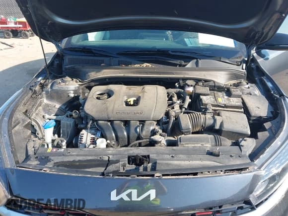 ✅ 2024 Kia Forte GT-Line • VIN: 3KPF54AD2RE825384 • Лот: 43183450. Опубликован ранее на IAAI с пробегом 12 500 миль. Бесплатный доступ к архиву аукционных продаж из США и подробный отчёт об истории автомобиля на DreamBid. Изображение 10.