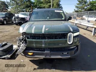 ✅ 2023 Rivian R1S Launch Edition • VIN: 7PDSGABL3PN000033 • Lot: 60131444. Wystawiony na Copart z przebiegiem 30 066 mil. Bezpłatny archiwum sprzedaży aukcyjnych z USA i szczegółowy raport historii pojazdu na DreamBid. Zdjęcie 5.
