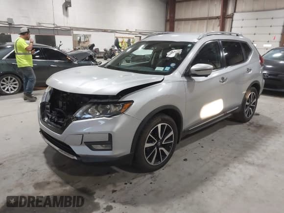 ✅ 2020 Nissan Rogue SL • VIN: 5N1AT2MT5LC792608 • Lot: 43644258. Wystawiony na IAAI z przebiegiem 127 517 mil. Bezpłatny archiwum sprzedaży aukcyjnych z USA i szczegółowy raport historii pojazdu na DreamBid. Zdjęcie 2.