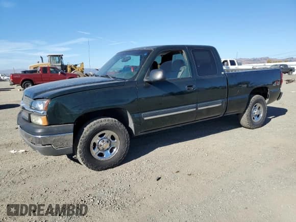 ✅ 2004 Chevrolet Silverado 1500 LS • VIN: 2GCEK19T041251677 • Лот: 70701914. Опубликован ранее на Copart с пробегом 213 533 миль. Бесплатный доступ к архиву аукционных продаж из США и подробный отчёт об истории автомобиля на DreamBid. Изображение 1.