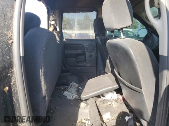 ✅ 2004 Dodge 1500 SLT • VIN: 1D7HU18N34S724827 • Лот: 74471324. Опубликован ранее на Copart с пробегом Не указан. Бесплатный доступ к архиву аукционных продаж из США и подробный отчёт об истории автомобиля на DreamBid. Изображение 10.