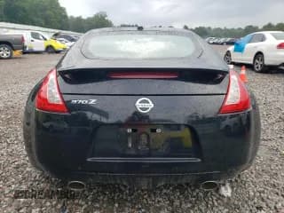 ✅ 2016 Nissan 370Z • VIN: JN1AZ4EH6GM933326 • Лот: 64933424. Опубликован ранее на Copart с пробегом 63 376 миль. Бесплатный доступ к архиву аукционных продаж из США и подробный отчёт об истории автомобиля на DreamBid. Изображение 6.