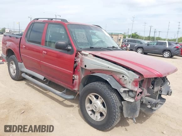 ✅ 2004 Ford Explorer Sport Trac XLS • VIN: 1FMZU67K64UA52734 • Lot: 42793441. Wystawiony na IAAI z przebiegiem 131 616 mil. Bezpłatny archiwum sprzedaży aukcyjnych z USA i szczegółowy raport historii pojazdu na DreamBid. Zdjęcie 1.