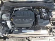 ✅ 2024 Volkswagen Golf R • VIN: WVWEB7CD7RW112652 • Lot: 66186015. Wystawiony na Copart z przebiegiem 9 685 mil. Bezpłatny archiwum sprzedaży aukcyjnych z USA i szczegółowy raport historii pojazdu na DreamBid. Zdjęcie 9.