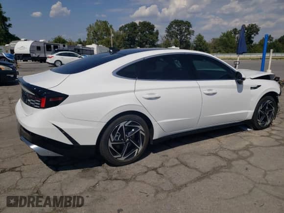 2025 Hyundai Sonata SEL Convenience с VIN KMHL14JA6SA489781, выставлен на аукционе Copart как лот 80174675 с пробегом 12 371 миль миль и Списание • Salvage title. История ставок и продаж доступна на DreamBid. Изображение 3.