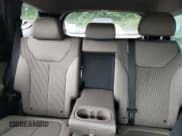 ✅ 2020 Hyundai Santa Fe SEL • VIN: 5NMS3CAD7LH248222 • Lot: 56575853. Wystawiony na Copart z przebiegiem 22 790 mil. Bezpłatny archiwum sprzedaży aukcyjnych z USA i szczegółowy raport historii pojazdu na DreamBid. Zdjęcie 10.