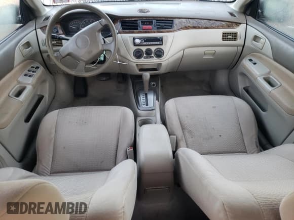 ✅ 2003 Mitsubishi Lancer ES • VIN: JA3AJ26E33U114926 • Lot: 75105554. Wystawiony na Copart z przebiegiem 108 574 mil. Bezpłatny archiwum sprzedaży aukcyjnych z USA i szczegółowy raport historii pojazdu na DreamBid. Zdjęcie 8.