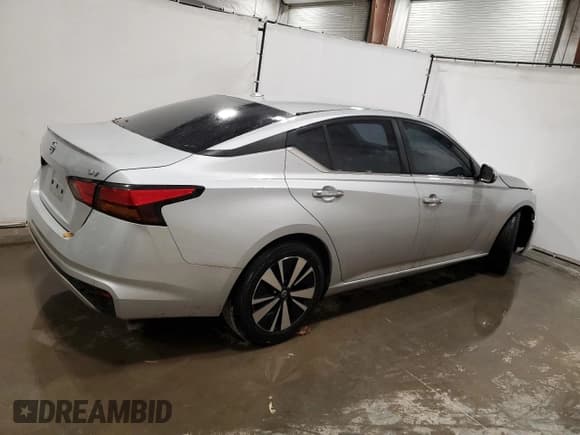 ✅ 2021 Nissan Altima SV • VIN: 1N4BL4DV9MN338542 • Lot: 91301155. Listed on Copart with 99,757 mi. Free auction sales archive from the USA and detailed vehicle history report at DreamBid. Image 3.