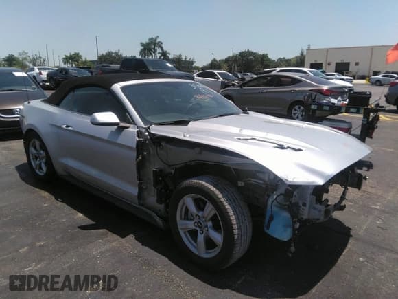 ✅ 2016 Ford Mustang V6 • VIN: 1FATP8EM6G5307016 • Lot: 41940022. Listed on IAAI with 88,196 mi. Free auction sales archive from the USA and detailed vehicle history report at DreamBid. Image 1.