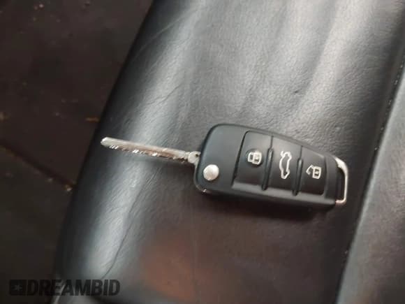 ✅ 2006 Audi A6 3.2L • VIN: WAUDH74F96N136332 • Lot: 41531353. Listed on IAAI with 140,914 mi. Free auction sales archive from the USA and detailed vehicle history report at DreamBid. Image 11.