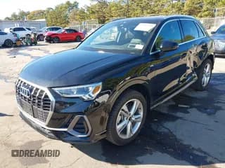 ✅ 2024 Audi Q3 S line Premium • VIN: WA1DECF30R1021583 • Lot: 43463481. Wystawiony na IAAI z przebiegiem 11 890 mil. Bezpłatny archiwum sprzedaży aukcyjnych z USA i szczegółowy raport historii pojazdu na DreamBid. Zdjęcie 2.