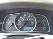 ✅ 2014 Toyota RAV4 LE • VIN: JTMZFREV8EJ002465 • Lot: 43639247. Wystawiony na IAAI z przebiegiem 137 363 mil. Bezpłatny archiwum sprzedaży aukcyjnych z USA i szczegółowy raport historii pojazdu na DreamBid. Zdjęcie 7.