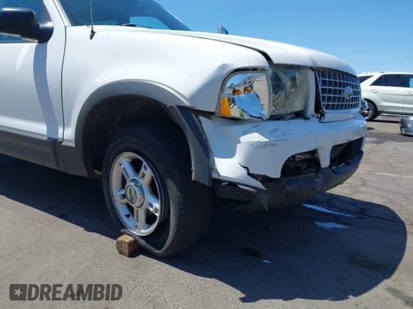 ✅ 2003 Ford Explorer XLT • VIN: 1FMZU73W83ZB23061 • Lot: 42549476. Listed on IAAI with 221,146 mi. Free auction sales archive from the USA and detailed vehicle history report at DreamBid. Image 6.