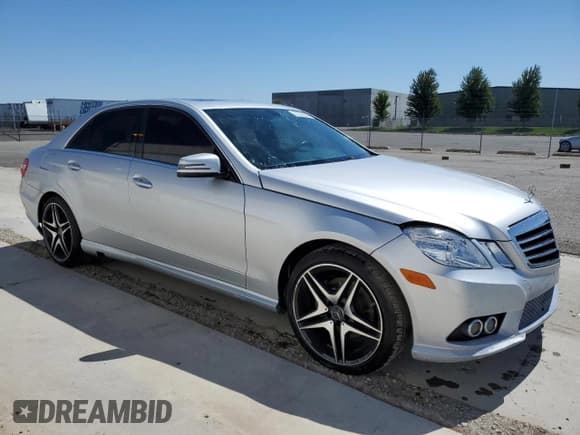 ✅ 2010 Mercedes-Benz E 350 Luxury • VIN: WDDHF5GB1AA163411 • Lot: 68689465. Wystawiony na Copart z przebiegiem 166 617 mil. Bezpłatny archiwum sprzedaży aukcyjnych z USA i szczegółowy raport historii pojazdu na DreamBid. Zdjęcie 4.
