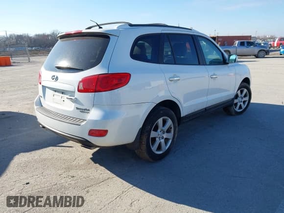 ✅ 2007 Hyundai Santa Fe SE • VIN: 5NMSH73E47H033661 • Lot: 43877668. Listed on IAAI with 152,277 mi. Free auction sales archive from the USA and detailed vehicle history report at DreamBid. Image 4.
