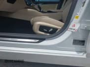 ✅ 2021 BMW 5 Series 530i • VIN: WBA53BH07MCF10086 • Lot: 43036291. Listed on IAAI with 26,592 mi. Free auction sales archive from the USA and detailed vehicle history report at DreamBid. Image 6.