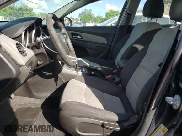 ✅ 2015 Chevrolet Cruze LS • VIN: 1G1PA5SH7F7178444 • Lot: 90308745. Listed on Copart with 74,681 mi. Free auction sales archive from the USA and detailed vehicle history report at DreamBid. Image 7.