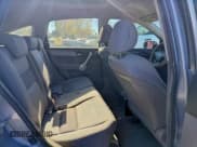 ✅ 2007 Honda CR-V LX • VIN: JHLRE383X7C073266 • Lot: 94758605. Wystawiony na Copart z przebiegiem 193 006 mil. Bezpłatny archiwum sprzedaży aukcyjnych z USA i szczegółowy raport historii pojazdu na DreamBid. Zdjęcie 6.