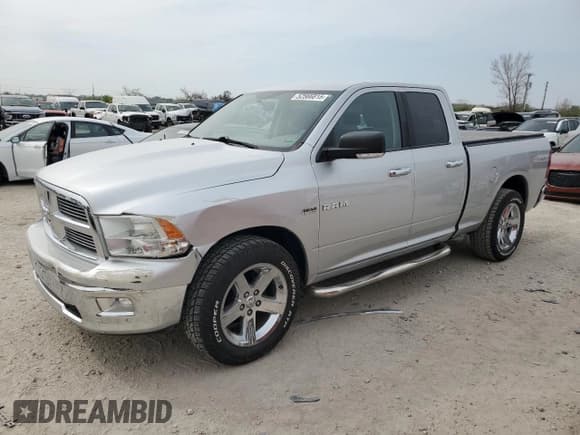 ✅ 2010 Dodge 1500 SLT • VIN: 1D7RB1GT6AS247249 • Lot: 52566815. Wystawiony na Copart z przebiegiem 136 066 mil. Bezpłatny archiwum sprzedaży aukcyjnych z USA i szczegółowy raport historii pojazdu na DreamBid. Zdjęcie 1.