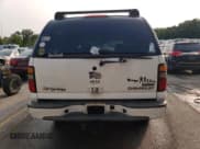 ✅ 2004 Chevrolet Suburban Z71 • VIN: 3GNFK16Z24G163676 • Лот: 70196704. Опубликован ранее на Copart с пробегом 274 960 миль. Бесплатный доступ к архиву аукционных продаж из США и подробный отчёт об истории автомобиля на DreamBid. Изображение 6.