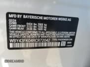 ✅ 2024 BMW i5 M60 • VIN: WBY43FK04RCR72042 • Lot: 70827834. Wystawiony na Copart z przebiegiem 898 mil. Bezpłatny archiwum sprzedaży aukcyjnych z USA i szczegółowy raport historii pojazdu na DreamBid. Zdjęcie 13.