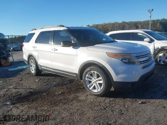 ✅ 2012 Ford Explorer XLT • VIN: 1FMHK7D86CGA03286 • Lot: 43590707. Listed on IAAI with 108,479 mi. Free auction sales archive from the USA and detailed vehicle history report at DreamBid. Image 1.