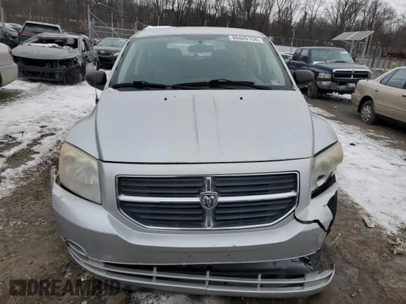 ✅ 2009 Dodge Caliber SXT • VIN: 1B3HB48A49D157720 • Лот: 86826154. Опубликован ранее на Copart с пробегом Не указан. Бесплатный доступ к архиву аукционных продаж из США и подробный отчёт об истории автомобиля на DreamBid. Изображение 5.
