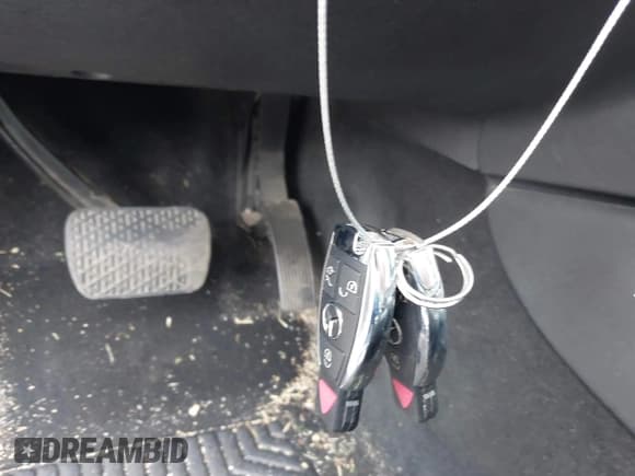 ✅ 2010 Mercedes-Benz M 350 • VIN: 4JGBB5GB5AA603377 • Lot: 39926525. Listed on IAAI with 223,308 mi. Free auction sales archive from the USA and detailed vehicle history report at DreamBid. Image 11.