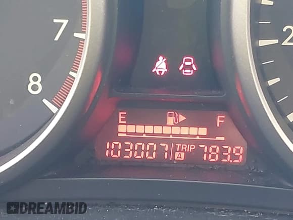 ✅ 2011 Mazda 3 i Touring • VIN: JM1BL1VF1B1496717 • Lot: 43584803. Wystawiony na IAAI z przebiegiem 103 007 mil. Bezpłatny archiwum sprzedaży aukcyjnych z USA i szczegółowy raport historii pojazdu na DreamBid. Zdjęcie 15.