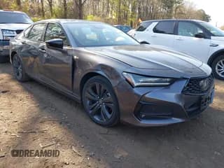 ✅ 2022 Acura TLX w/A-Spec Package • VIN: 19UUB6F50NA002285 • Lot: 41921164. Wystawiony na IAAI z przebiegiem 31 326 mil. Bezpłatny archiwum sprzedaży aukcyjnych z USA i szczegółowy raport historii pojazdu na DreamBid. Zdjęcie 1.