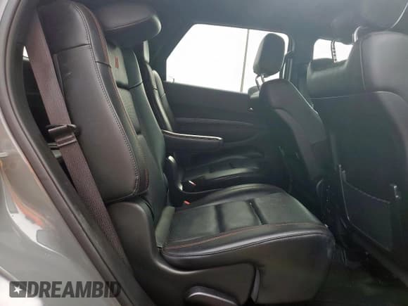 ✅ 2023 Dodge Durango GT • VIN: 1C4RDHDG9PC589866 • Lot: 60899155. Wystawiony na Copart z przebiegiem Nie podano. Bezpłatny archiwum sprzedaży aukcyjnych z USA i szczegółowy raport historii pojazdu na DreamBid. Zdjęcie 11.