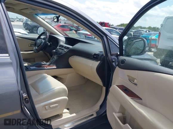 ✅ 2013 Lexus RX 350 • VIN: 2T2ZK1BA3DC114563 • Lot: 42209569. Wystawiony na IAAI z przebiegiem 97 727 mil. Bezpłatny archiwum sprzedaży aukcyjnych z USA i szczegółowy raport historii pojazdu na DreamBid. Zdjęcie 5.