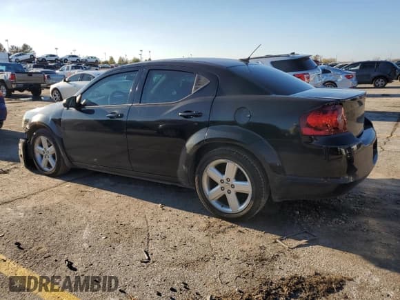 ✅ 2013 Dodge Avenger SE • VIN: 1C3CDZAB9DN517140 • Лот: 79936734. Опубликован ранее на Copart с пробегом 138 508 миль. Бесплатный доступ к архиву аукционных продаж из США и подробный отчёт об истории автомобиля на DreamBid. Изображение 2.