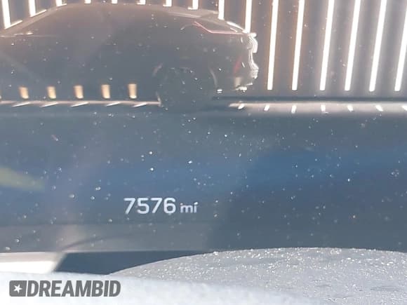 ✅ 2024 Cadillac LYRIQ Luxury • VIN: 1GYKPPRL7RZ101369 • Lot: 41707064. Listed on IAAI with 7,576 mi. Free auction sales archive from the USA and detailed vehicle history report at DreamBid. Image 15.