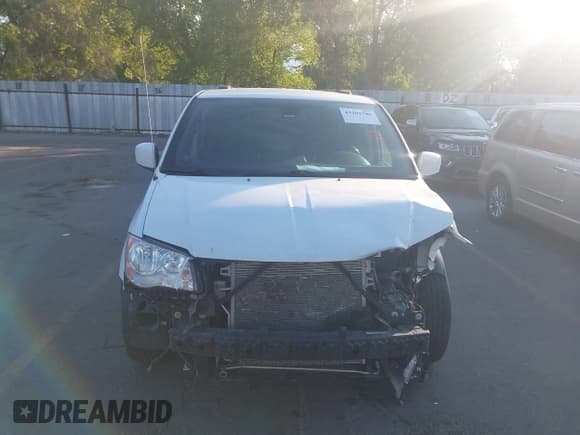 ✅ 2020 Dodge Grand Caravan SXT • VIN: 2C4RDGCG9LR173720 • Lot: 43102706. Wystawiony na IAAI z przebiegiem 100 172 mil. Bezpłatny archiwum sprzedaży aukcyjnych z USA i szczegółowy raport historii pojazdu na DreamBid. Zdjęcie 12.