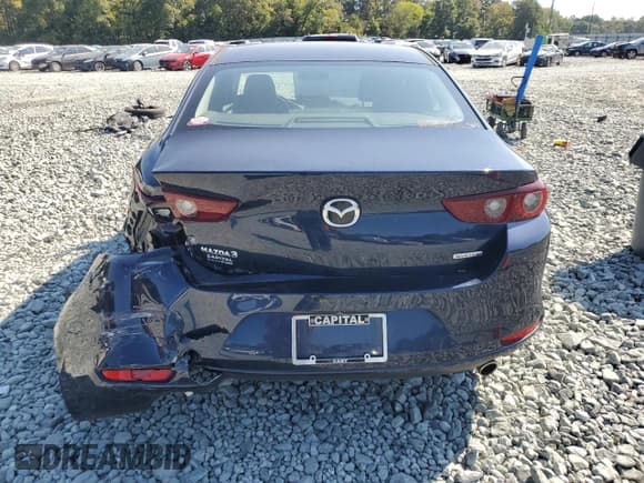 ✅ 2023 Mazda 3 S Select • VIN: 3MZBPABM4PM354764 • Lot: 81546075. Listed on Copart with 28,133 mi. Free auction sales archive from the USA and detailed vehicle history report at DreamBid. Image 6.