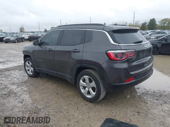 ✅ 2020 Jeep Compass Latitude • VIN: 3C4NJCBB7LT133896 • Лот: 43574162. Опубликован ранее на IAAI с пробегом 72 232 миль. Бесплатный доступ к архиву аукционных продаж из США и подробный отчёт об истории автомобиля на DreamBid. Изображение 3.