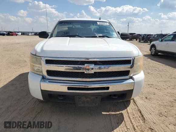 ✅ 2009 Chevrolet Silverado 1500 • VIN: 2GCFK135991117837 • Lot: 68920914. Listed on Copart with 172,039 mi. Free auction sales archive from the USA and detailed vehicle history report at DreamBid. Image 5.