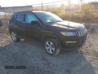 ✅ 2018 Jeep Compass Latitude • VIN: 3C4NJDBB2JT174990 • Lot: 43525310. Wystawiony na IAAI z przebiegiem 65 106 mil. Bezpłatny archiwum sprzedaży aukcyjnych z USA i szczegółowy raport historii pojazdu na DreamBid. Zdjęcie 1.