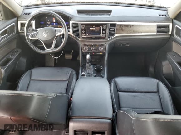 ✅ 2022 Volkswagen Atlas SE • VIN: 1V2DP2CA2NC501943 • Lot: 51181225. Listed on Copart with 70,604 mi. Free auction sales archive from the USA and detailed vehicle history report at DreamBid. Image 8.