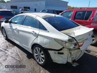 2013 Hyundai Sonata SE с VIN 5NPEC4AC0DH691181, выставлен на аукционе IAAI как лот 43492376 с пробегом 138 400 миль миль и . История ставок и продаж доступна на DreamBid. Изображение 3.