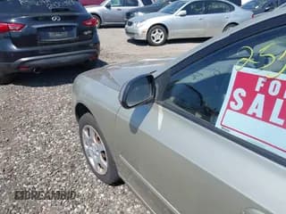 ✅ 2001 Hyundai Elantra GLS • VIN: KMHDN45D61U106965 • Lot: 42125899. Wystawiony na IAAI z przebiegiem Nie podano. Bezpłatny archiwum sprzedaży aukcyjnych z USA i szczegółowy raport historii pojazdu na DreamBid. Zdjęcie 6.
