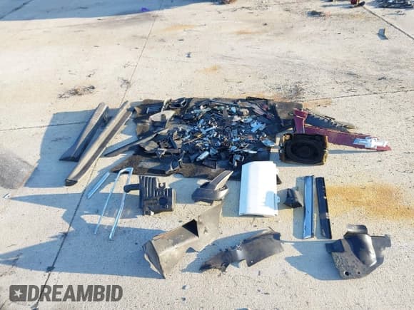 ✅ 1990 Buick Riviera • VIN: 1G4EZ13C9LU418153 • Lot: 41925536. Listed on IAAI with Not provided. Free auction sales archive from the USA and detailed vehicle history report at DreamBid. Image 11.