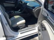 ✅ 2016 Ford Fusion Titanium • VIN: 3FA6P0SU2GR357508 • Lot: 42551834. Listed on IAAI with 177,425 mi. Free auction sales archive from the USA and detailed vehicle history report at DreamBid. Image 5.