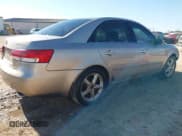 ✅ 2007 Hyundai Sonata SE • VIN: 5NPEU46F27H169513 • Lot: 43536975. Wystawiony na IAAI z przebiegiem Nie podano. Bezpłatny archiwum sprzedaży aukcyjnych z USA i szczegółowy raport historii pojazdu na DreamBid. Zdjęcie 4.