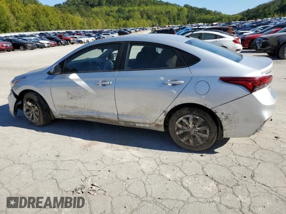 ✅ 2018 Hyundai Accent SE • VIN: 3KPC24A30JE034102 • Лот: 73985234. Опубликован ранее на Copart с пробегом 133 074 миль. Бесплатный доступ к архиву аукционных продаж из США и подробный отчёт об истории автомобиля на DreamBid. Изображение 2.