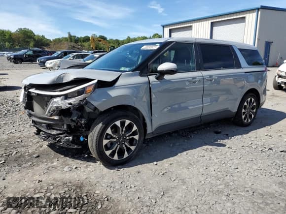 ✅ 2023 Kia Carnival EX • VIN: KNDNC5H31P6299109 • Lot: 70695625. Listed on Copart with 35,482 mi. Free auction sales archive from the USA and detailed vehicle history report at DreamBid. Image 1.
