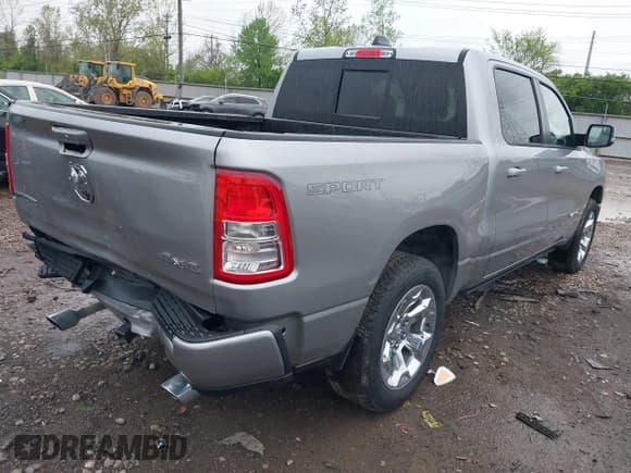✅ 2022 Ram 1500 Lone Star • VIN: 1C6SRFFTXNN411913 • Lot: 42120149. Listed on IAAI with 55,032 mi. Free auction sales archive from the USA and detailed vehicle history report at DreamBid. Image 4.